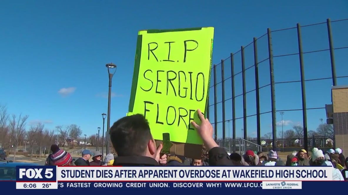 Community rallies after student dies from apparent overdose at Wakefield High School